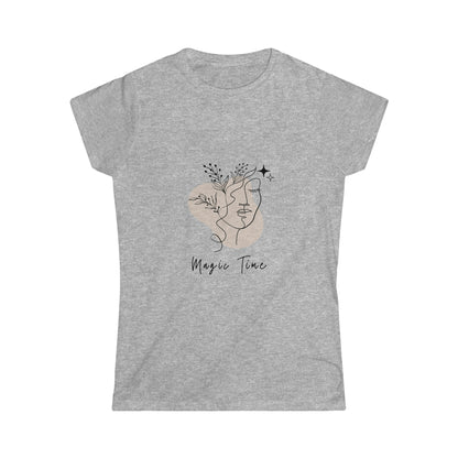 Women's T-shirt inspired desing